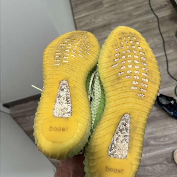 Yeezy Boost 350 V - Picture 3 of 6